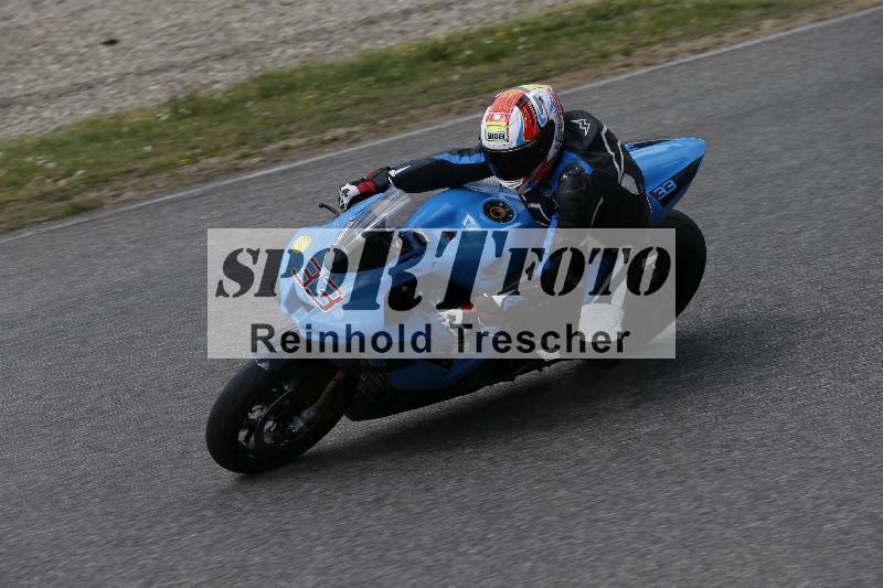 /09 19.04.2026  Caremotion get faster ADR/Gruppe gelb/33